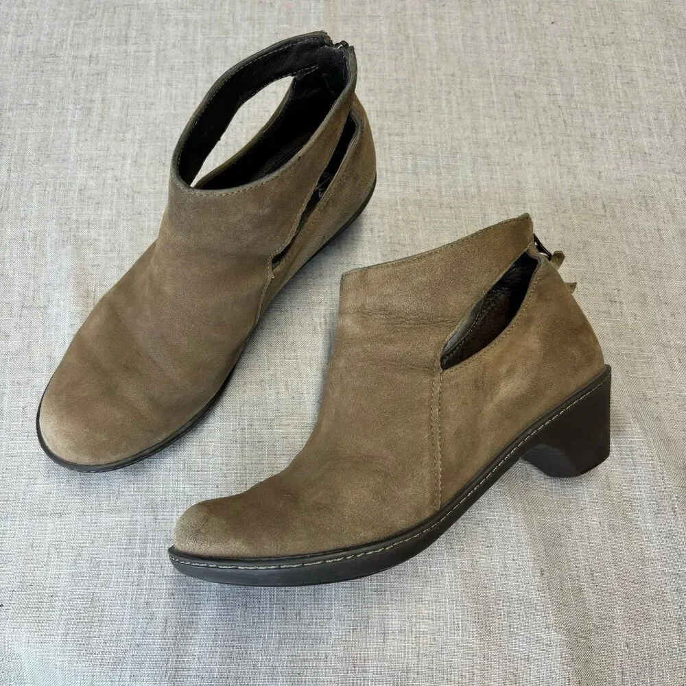 Dansko Bonita Boots Suede Taupe Leather Bootie Ankle Cut Out Women’s Size‎ 37